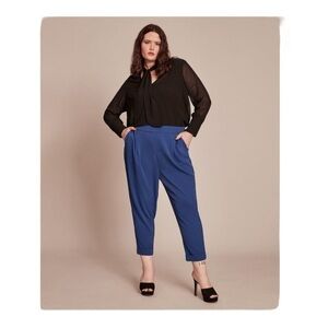11 Honoré Collection Tapered Pant - Navy NWT